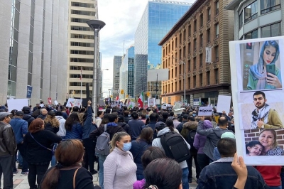 تجمع ایرانیان تورنتو در واکنش به کشته شدن مهسا امینی در ایران