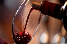 کشف علت سردرد ناشی از نوشیدن شراب قرمز